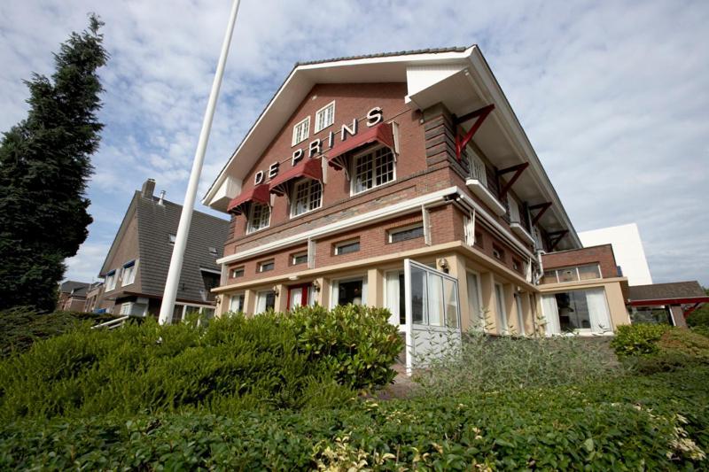 Hotel De Prins ซิตตาร์ด ภายนอก รูปภาพ